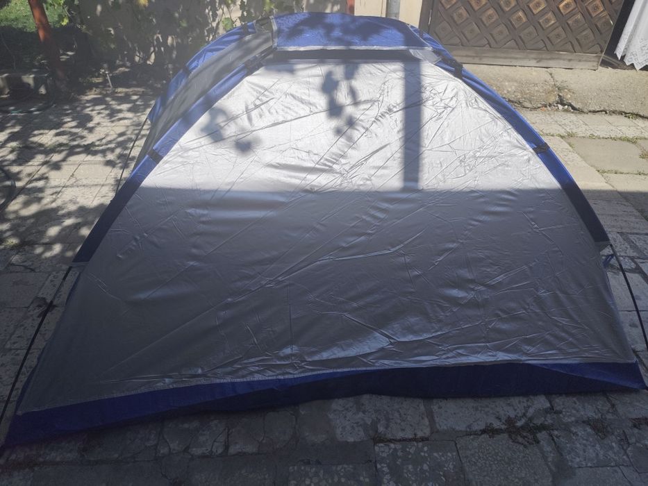 Cort de vara albastru