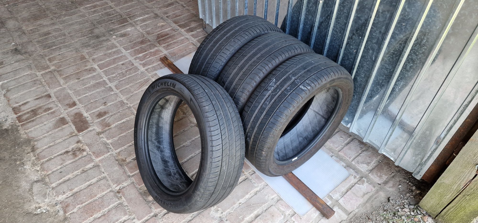 215/50 R18 - 4 anvelope - Michelin - de vara