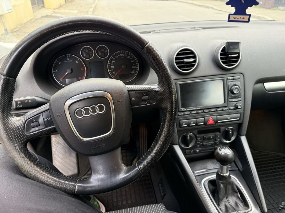 VAND Audi A3 ( an 2007 cu multe dotări )