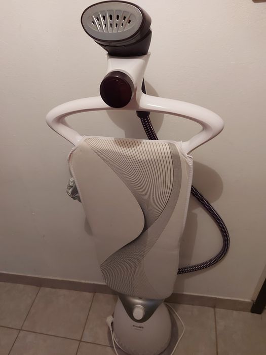 Masa de călcat verticala