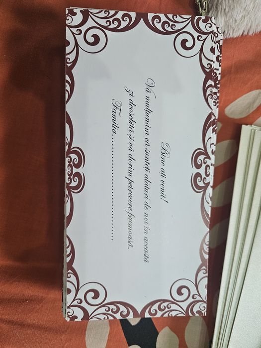 Vând diverse plicuri și decoratiuni