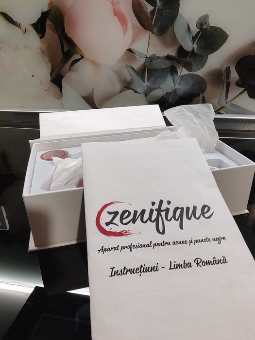 Aparat acnee și puncte negre