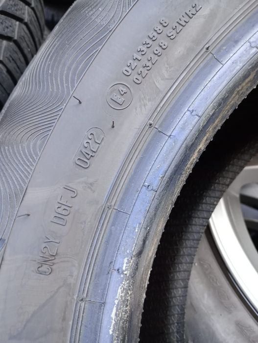 4 Anvelope vara continental 225/65/17 5-6mm  dot 2022