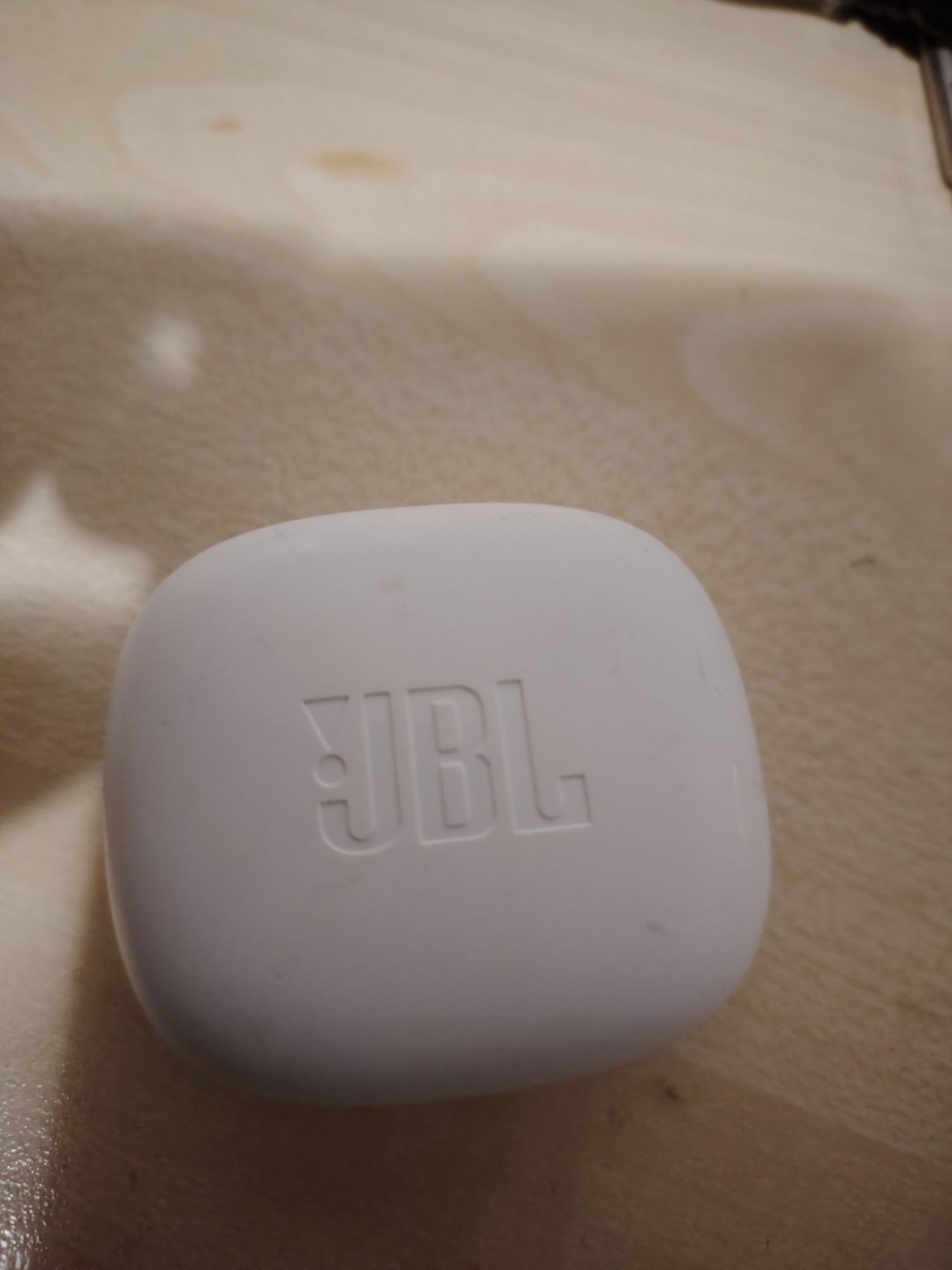 Jbl слушалки безжични