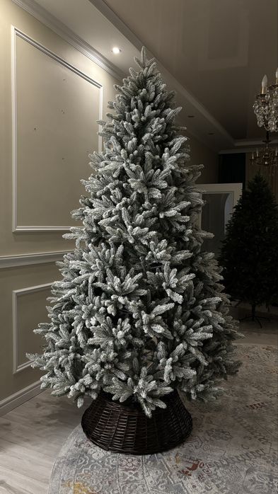 Искусственные ёлки