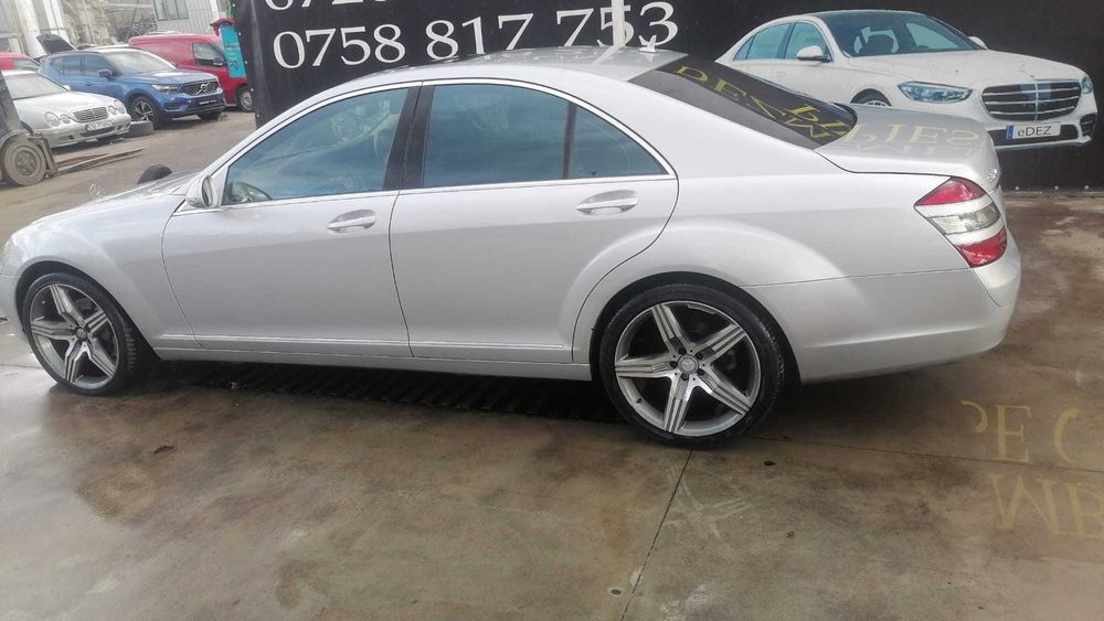 Dezmembrez mercedes s class w221 s320 3.0 v6/bara fata w221/far w221