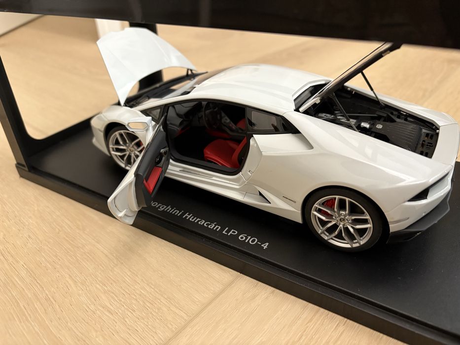 Macheta Lamborghini Huracan 1:18 AutoArt