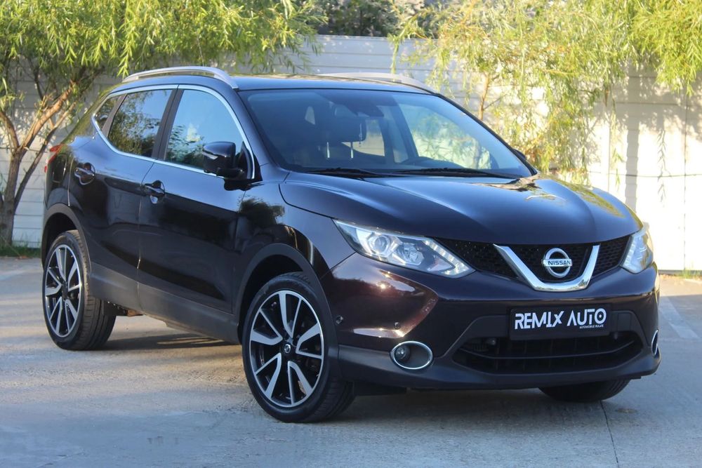 Nissan Qashqai Tekna 1.6 DCI 4x4 | Panoramic | Keyless | 160.000 km | TVA deductibil