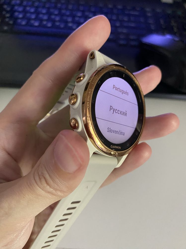 Продам Garmin Fenix 5S Plus