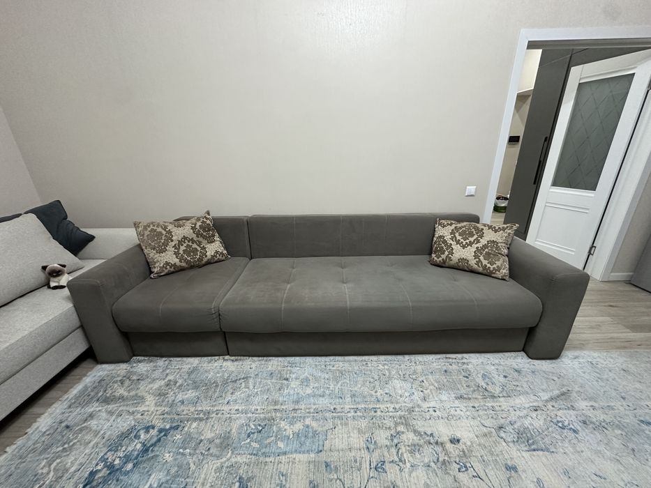 Продам Диван, темно серого цвета, в отличном состояний