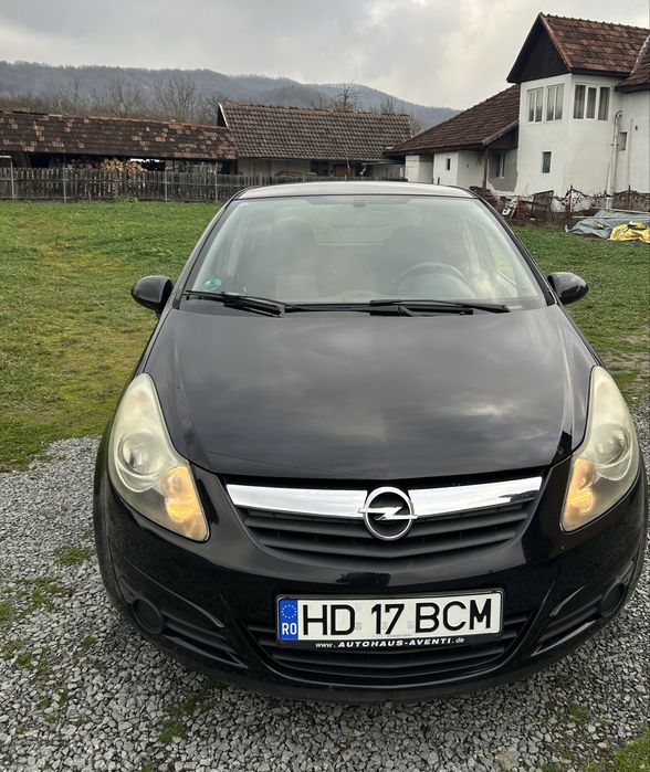 Opel Corsa D 2011