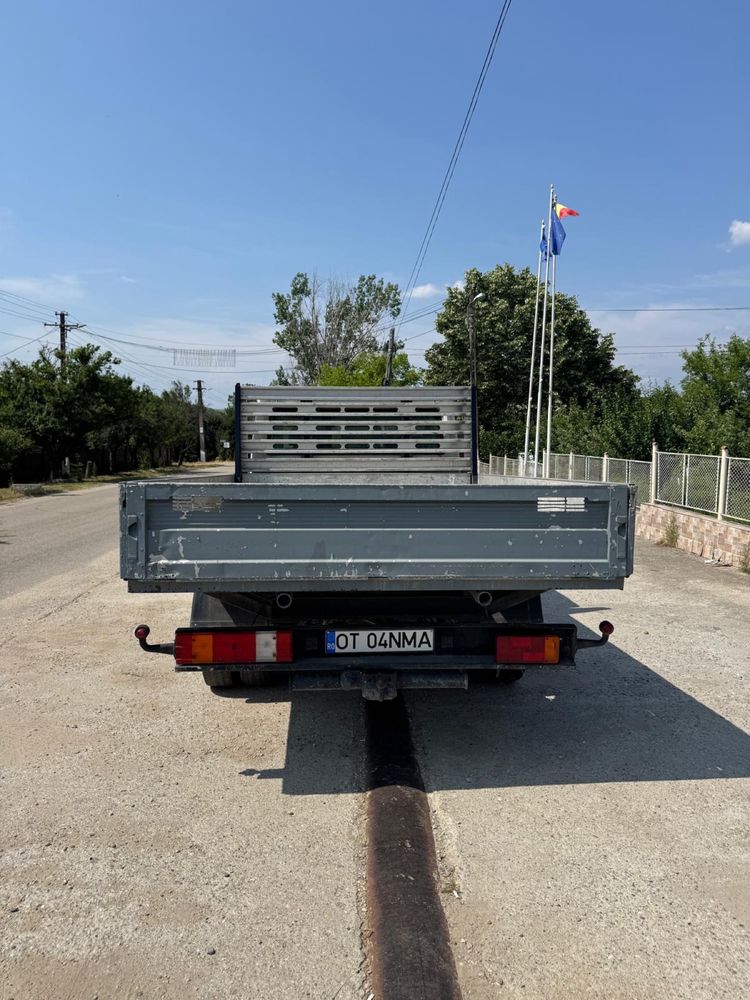 Ford tranzit 2,4 roți duble