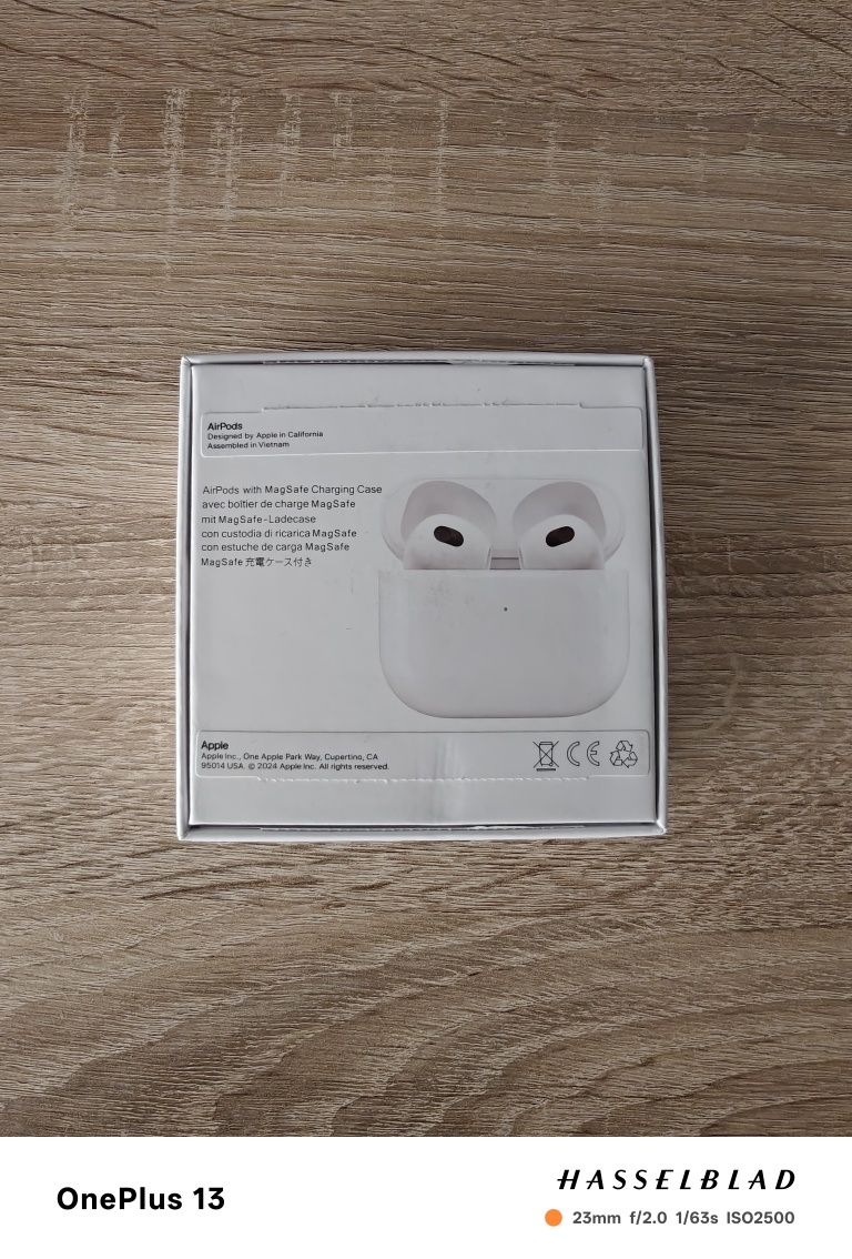 Apple Airpods 3-то поколение