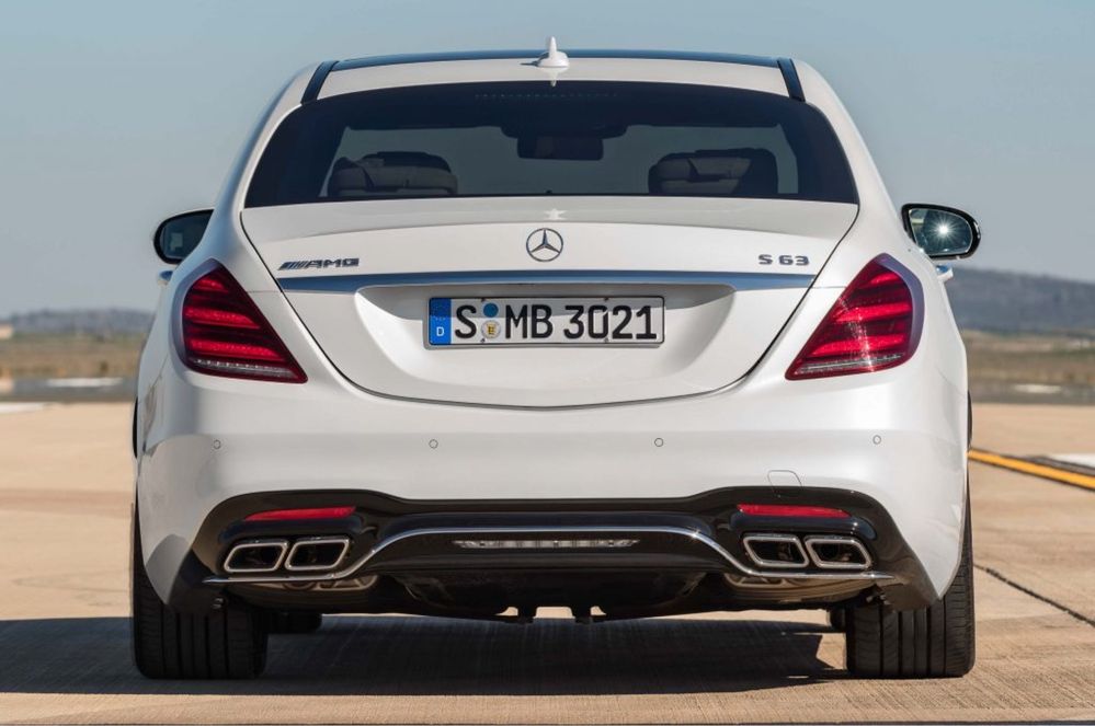 Мерцедес С63 АМГ пакет фейслифт S63 S65 AMG face брони решетка W222