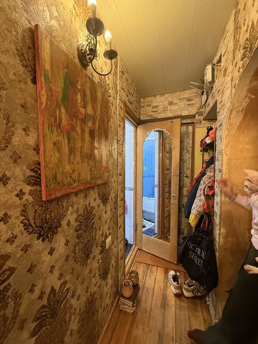 Яшнабад/ Метро Дустлик 1 комн/4/4