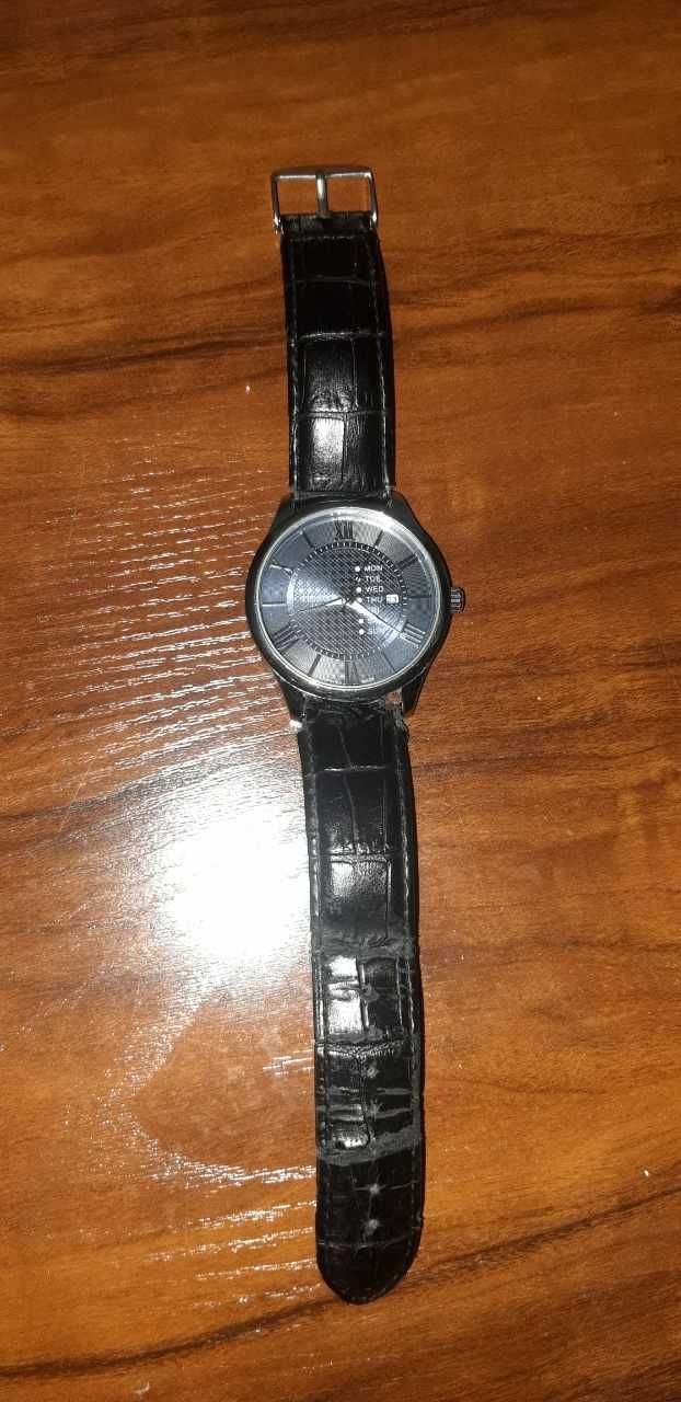 Tissot watch. 150 000 som. BONUS ga +1ta smart watch.