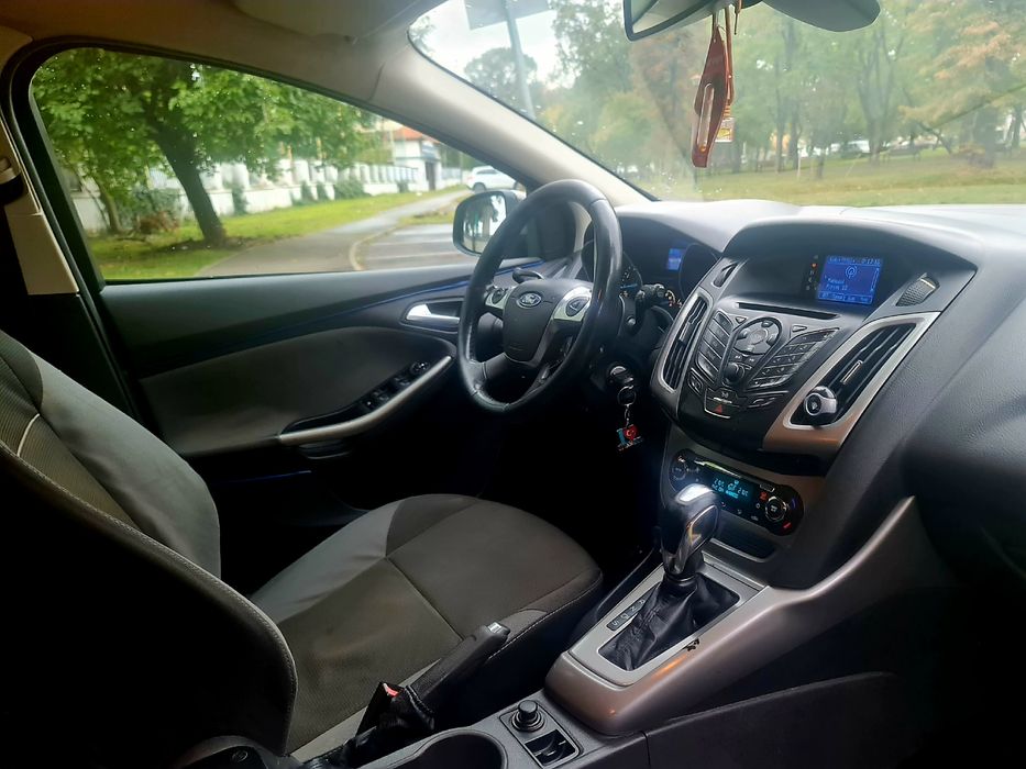 Vand/Schimb Ford Focus 1.6 benzina + gpl ( gaz )