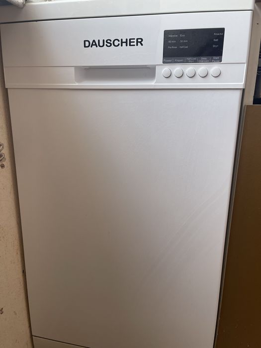 Продам посудомоечную машину