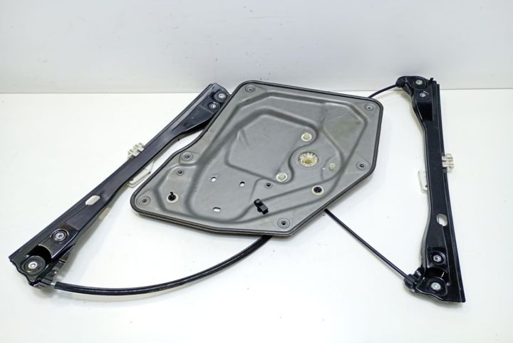 Macara  dreapta fata Skoda Superb a 2-a generatie (facelift)