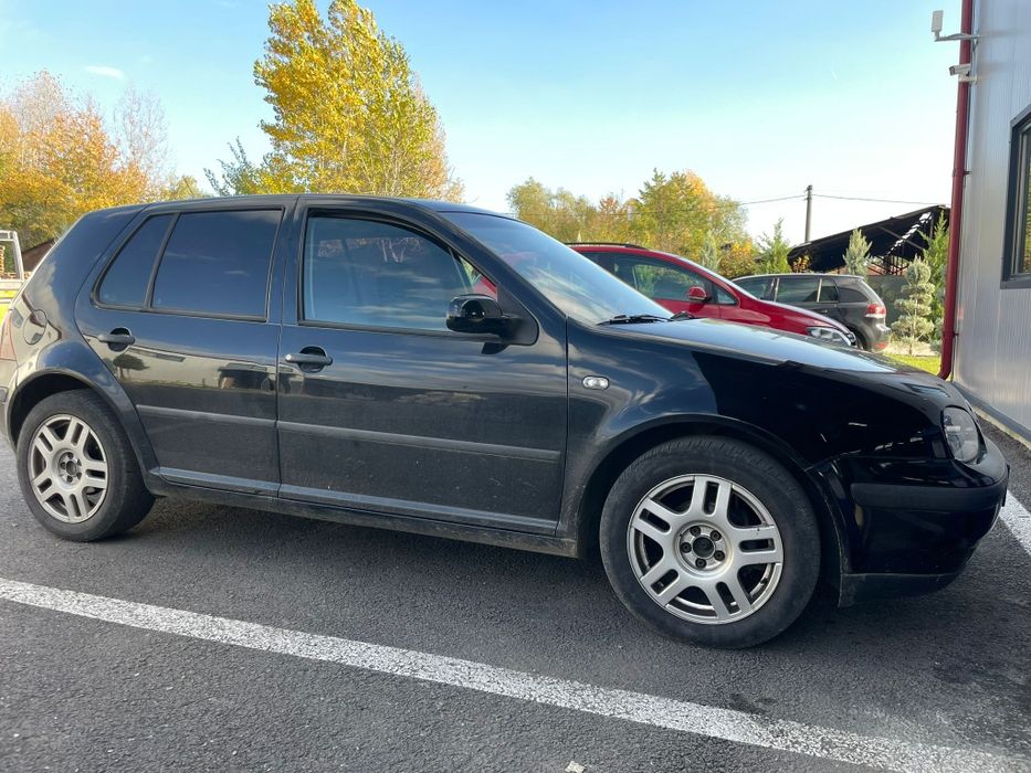 Vând golf 4 1.6 16V benzina +GPL