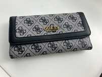 Ново Портмоне Guess
