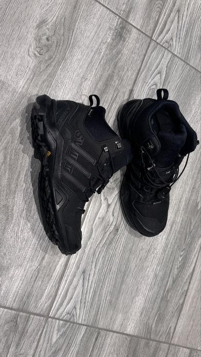 Adidas Terrex swift- gore tex impermeabile. Ghete trekking