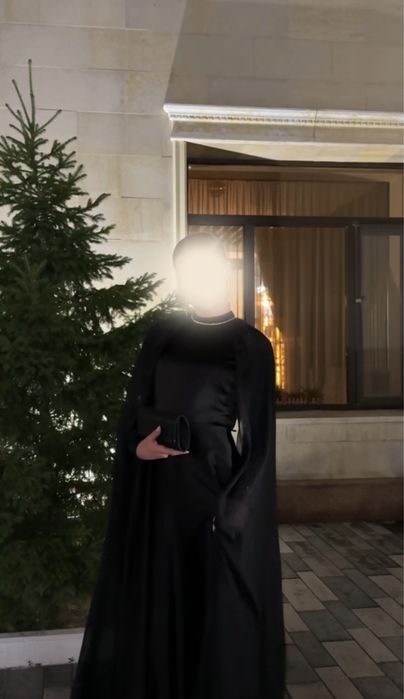 Продам платье женское