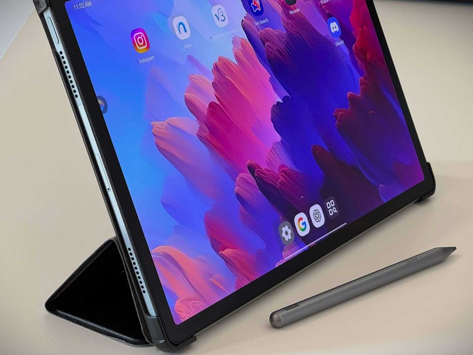 Бартер!Lenovo TabP12 Matte Display, 2.7" 3K + Lenovo Tab Pen (Писалка)