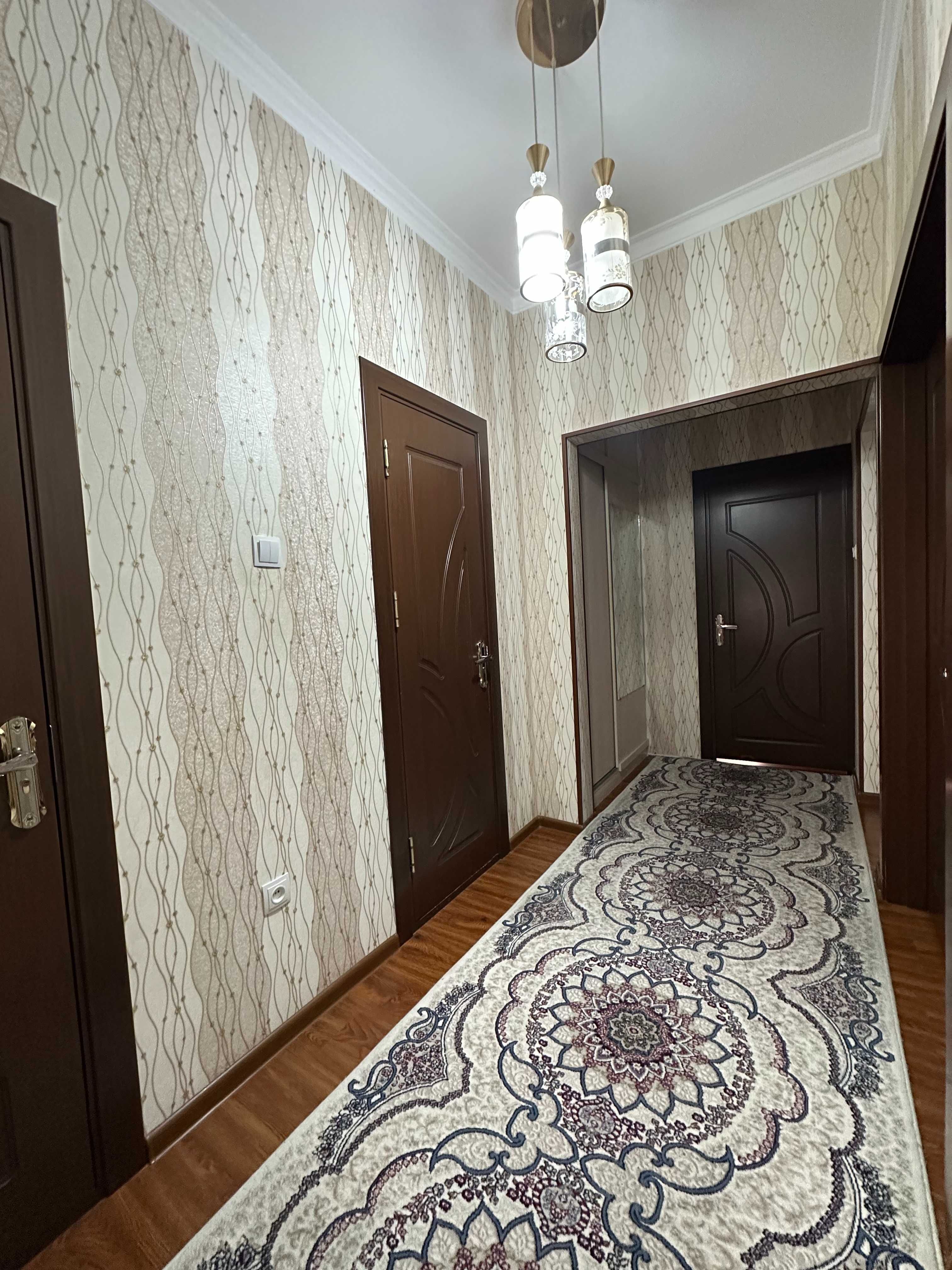 Продаётся 2 х комнатная квартира