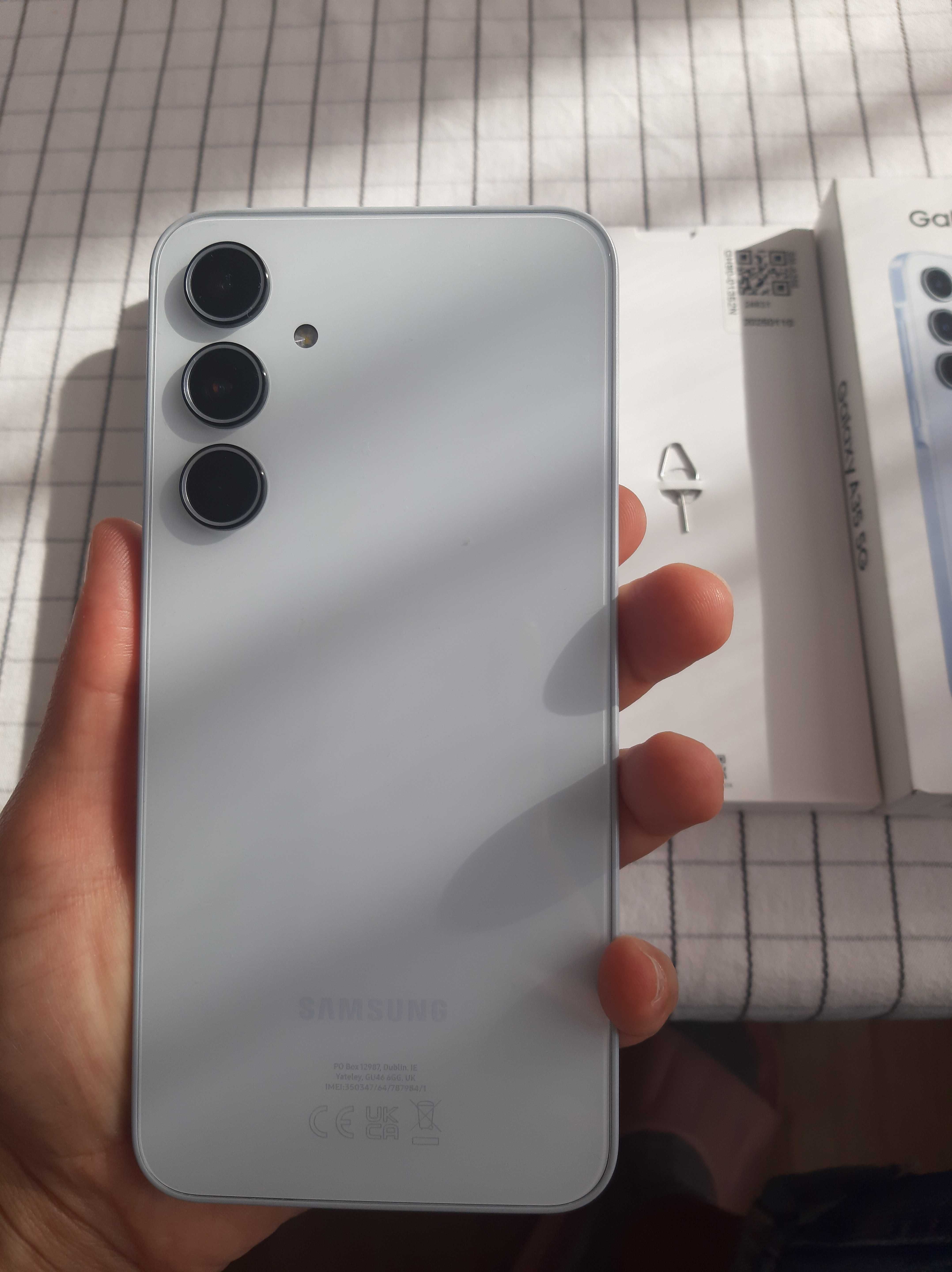 Нов А35 5G+зарядно