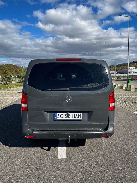 Mercedes - Benz Vito Long / 2.2 Diesel 163cp / 2015 / 5+1 locuri /
