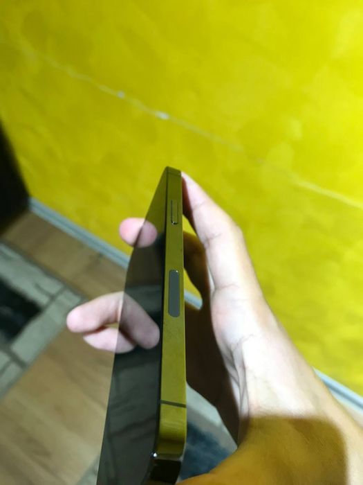 Iphone 12 pro sotiladi xolati ideal