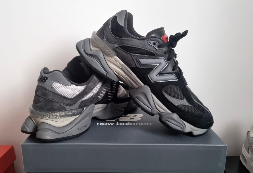 New Balance 9060
