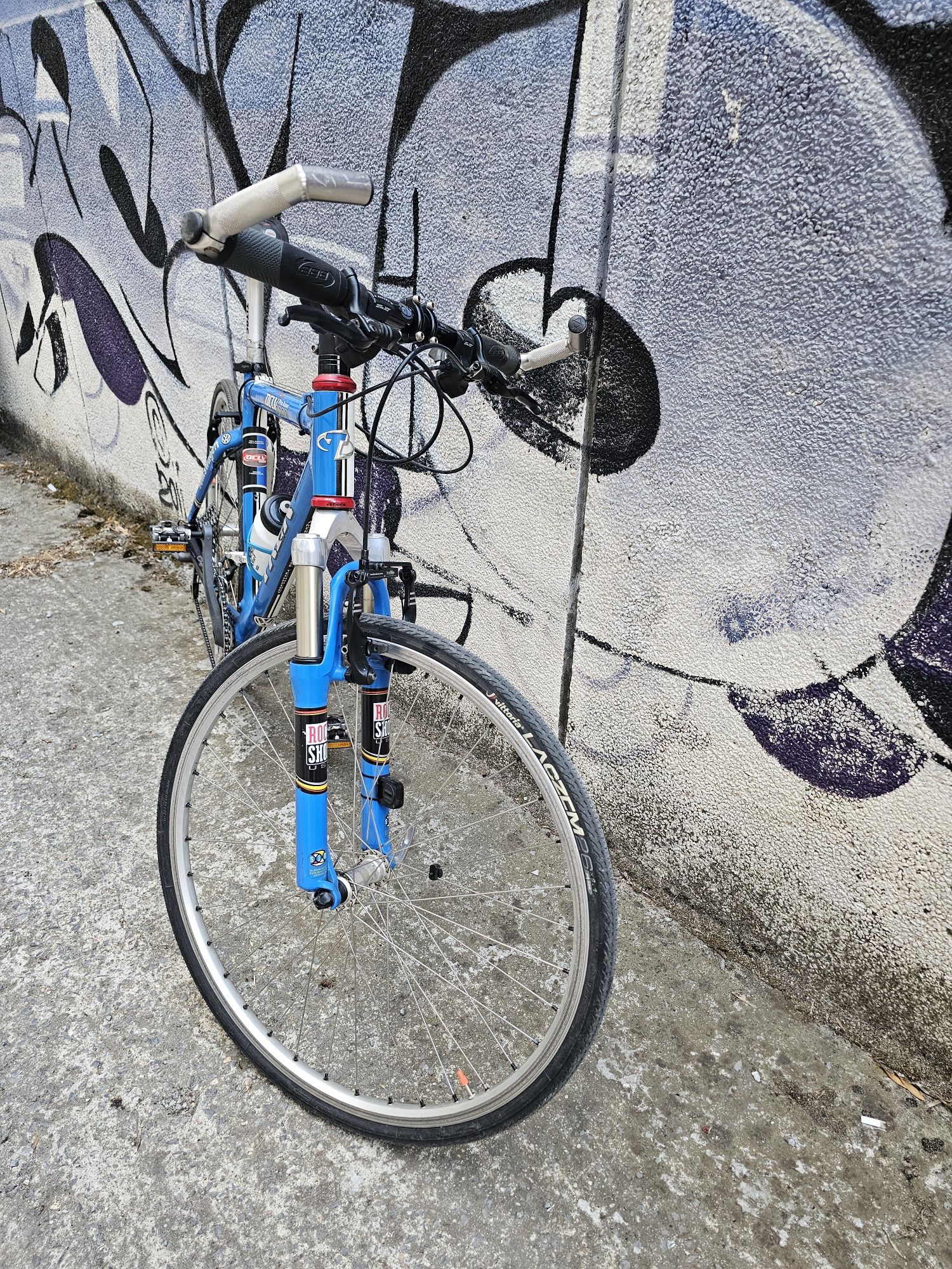 Шосеен карбонов велосипед trek oclv 9900 pro issue