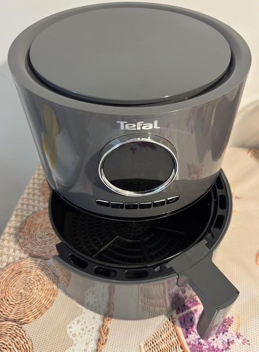 Friteuza cu aer cald Tefal Ultra Fry Digital EY111B15