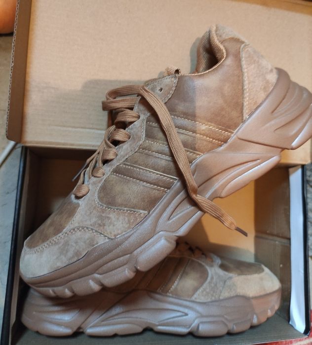 Кроссовки мужские 41 размер