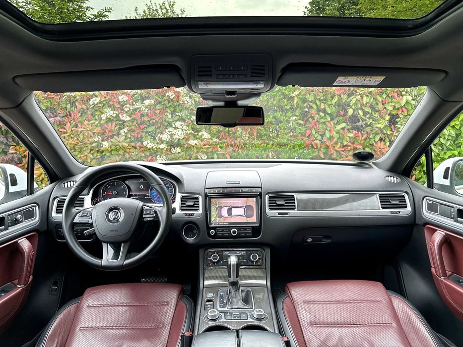 VOLKSWAGEN TOUAREG R LINE 3.0Tdi 262CP  ACC* LaneSide* Pano* Exclusive