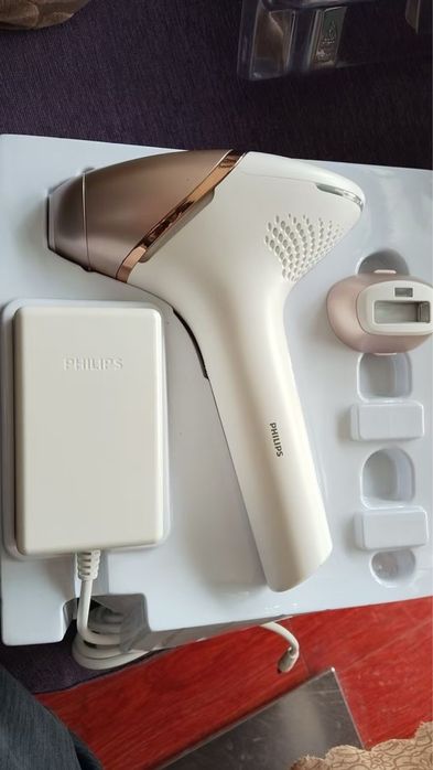 Epilator IPL Philips Lumea 9000/nou