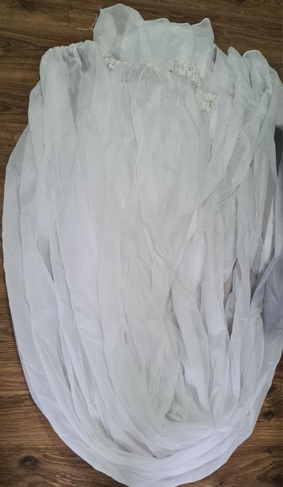 Perdea alba 210/250 și perdea colorata 250/250