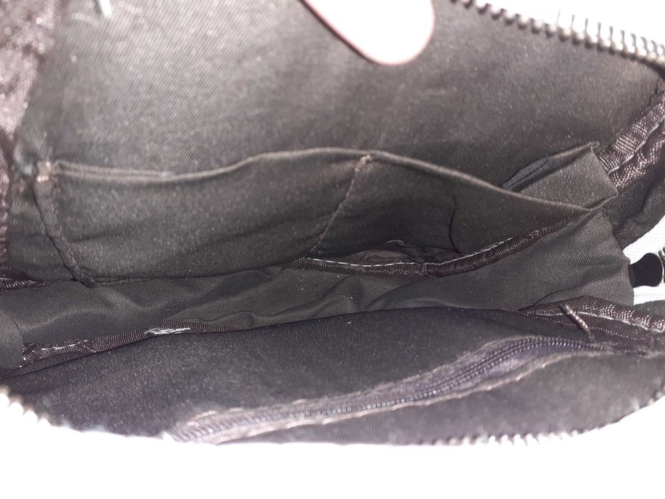 Малка бяла раница