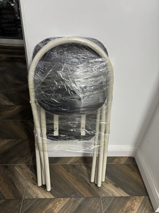 Продам два стульчика для дома или для бизнеса