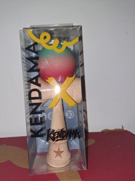 Kendama ORIGINALĂ Gradient X