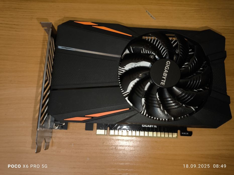 Видеокарта GTX 1050