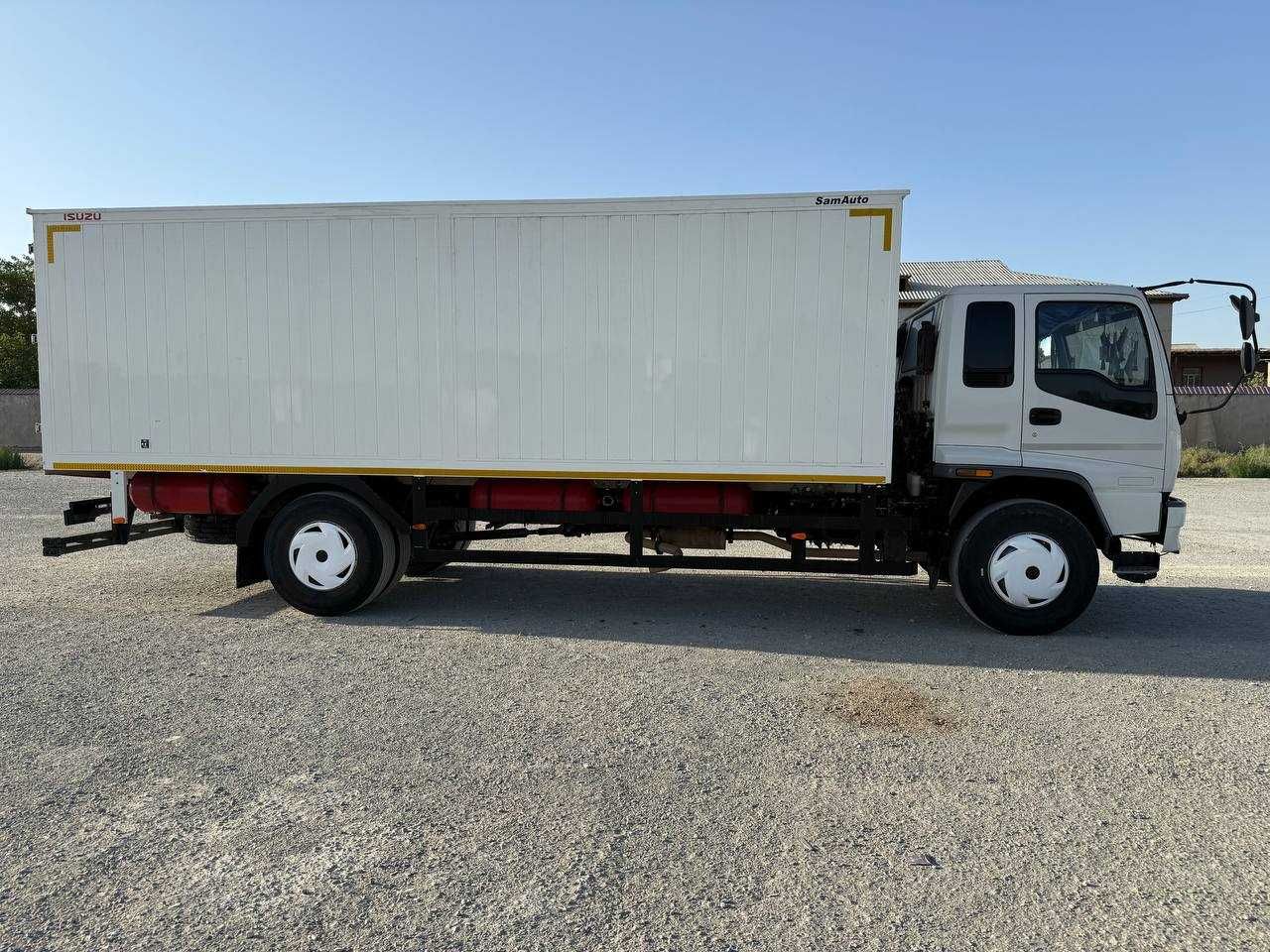 Isuzu FVR 33 plx 10T HOLATI IDEAL