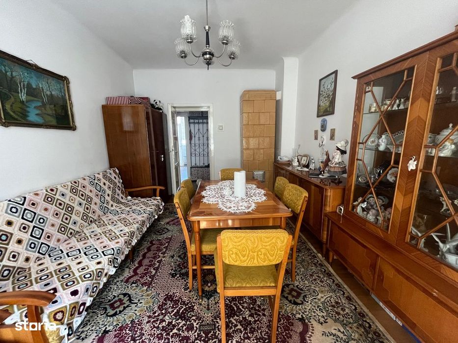 Apartament 2 camere, decomandat, zona Calea București