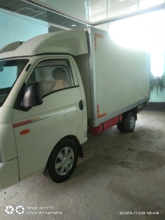 Hyundai porter Sotiladi