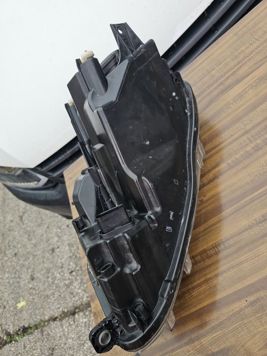 Фарове Фолксваген(Volkswagen) Caddy 2014