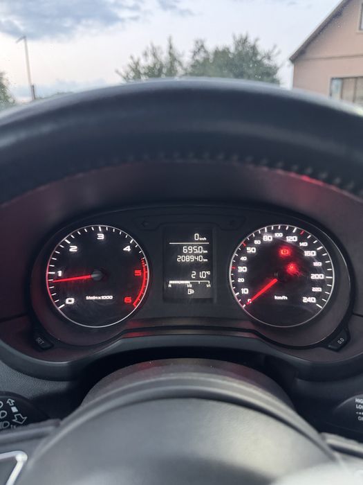 Audi A1 1.6 TDI 105 cp