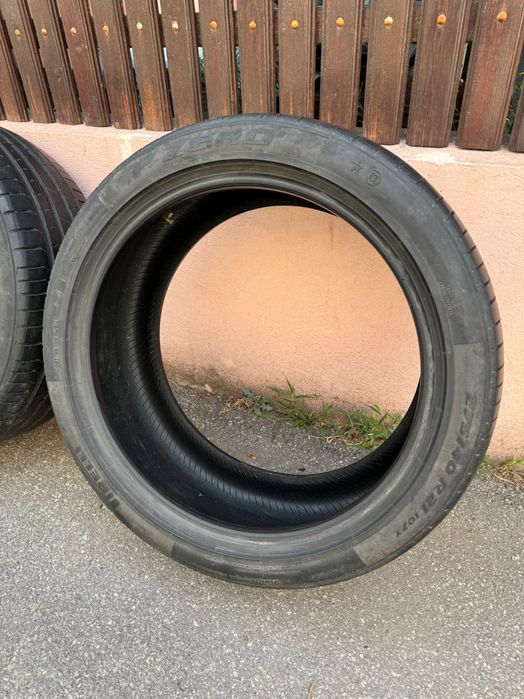 Anvelope PIRELLI P Zero RUN FLAT 275 40 21 cu steluta Bmw RSC