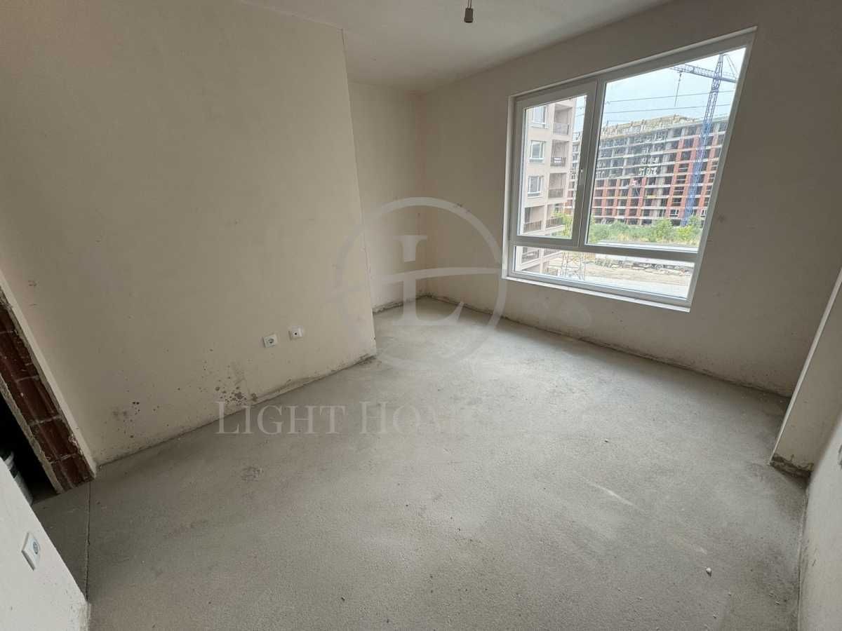 Продава се Тристаен апартамент в Пловдив, Христо Смирненски - 91 кв.м за 1330 €/кв.м - Снимка #2